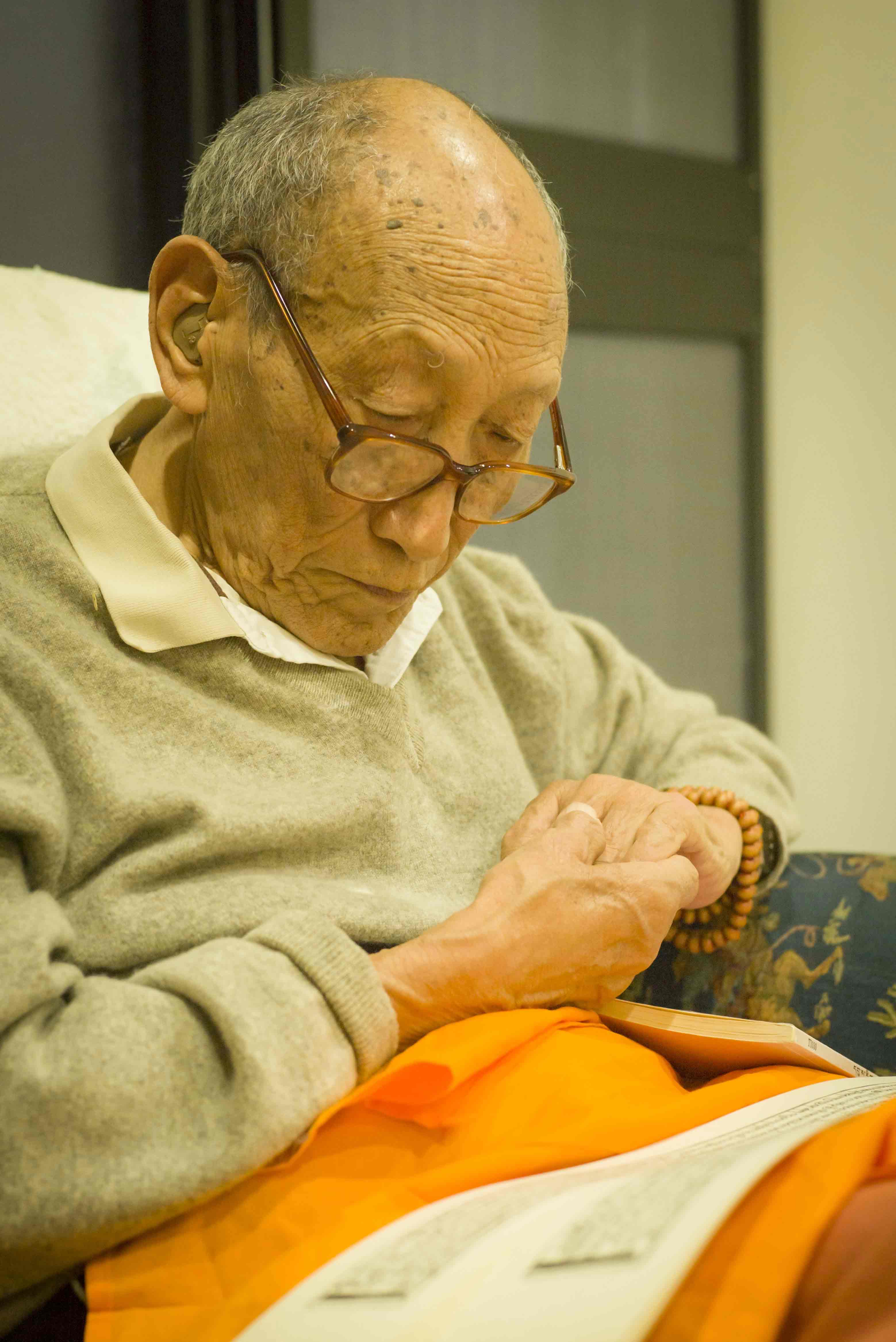 20131118-hyongla-rinp